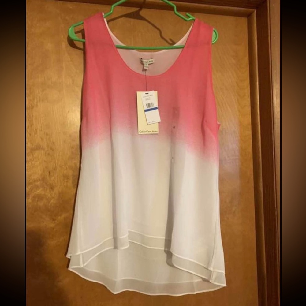 NWT- Calvin Klein XL Women’s
